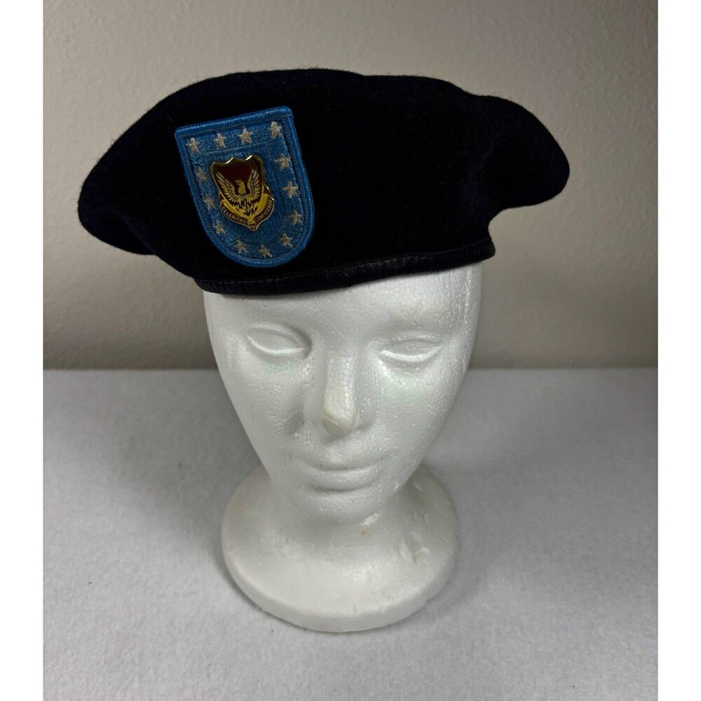 Black Wool Military Style Beret Blue Crest Patch Gold Tone Insignia Preowned